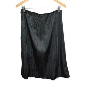 Vintage Fruit of the Loom Black Half Slip Plus Size 2XL Nylon Lace Trim Style 27